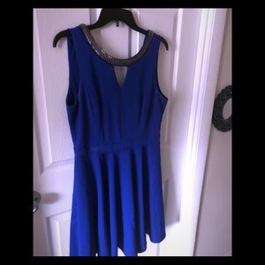 Mini dress, open back